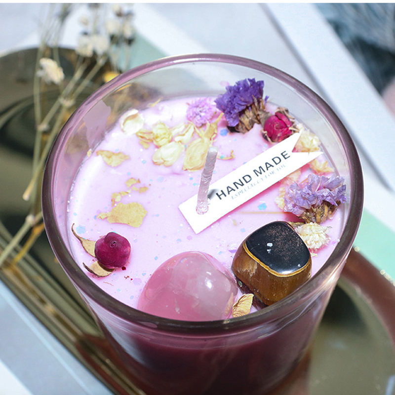 100g Home Decor Handmade Soy Wax Aromatherapy Eco-Friendly High Crystal Stone Dry Flower Scented Candle para sa mga Party Regalo sa Kaarawan